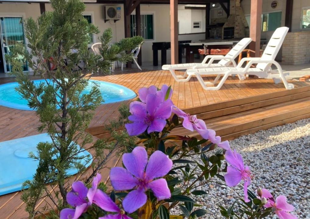 Casa de Praia Top: Beachfront Retreat near Beto Carrero with Pool Penha  Exterior photo